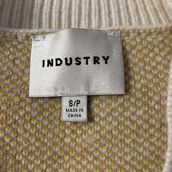 Industry Daisy Cardigan - Picture 3 of 8